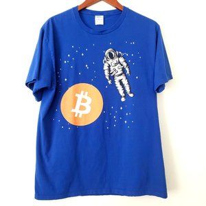 Bitcoin To The Moon Men's Size Large Astronaut Graphic T-Shirt Crypto Tee